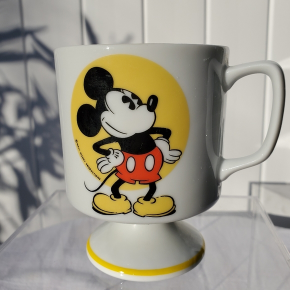 Disney Mickey Mouse Footed Pedestal Coffee Mug - Picture 5 of 12